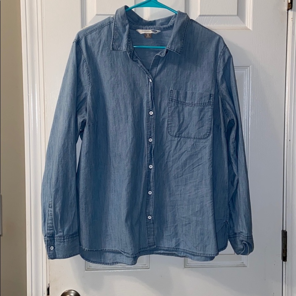 Old Navy Chambray Button-up Shirt